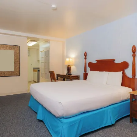 Waikiki Heritage Hotel