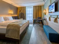 elaya Hotel frankfurt oberursel, Trademark Collection by Wyndham Hotels near Bonames