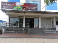 Hotel Shoven Hotels in Davanagere