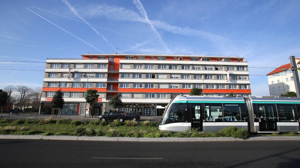 Adonis Paris Sud