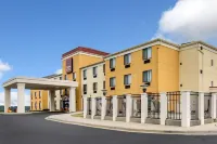 Comfort Suites Cullman I-65 Exit 310 Hotels in Cullman