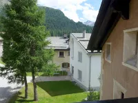 Chesa Prasüra 10
