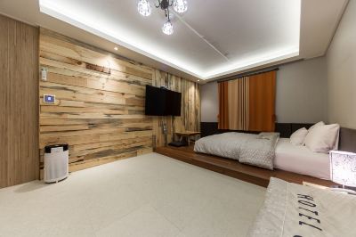 Jeongyang The Signature Relax Room (Styler (Random)/PC, Air Purifier) ​​(Bathtub)