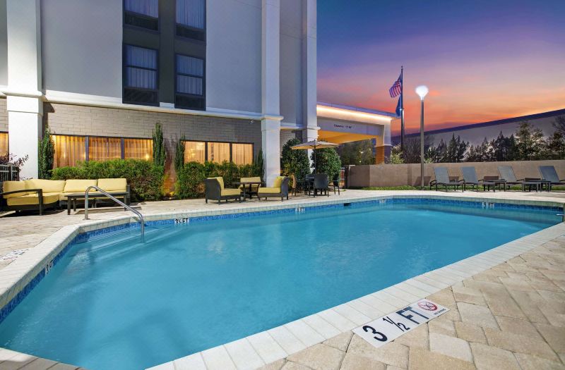 Hampton Inn Greenville I-385 - Woodruff Road photo 2