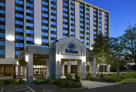 Hilton Hasbrouck Heights-Meadowlands Отели рядом с достопримечательностью «Hasbrouck Heights Recreation»