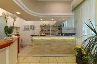 Hotel Taormina فنادق في Province of Rimini
