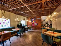 La Quinta by Wyndham Dubai Jumeirah Hotels near Titanic