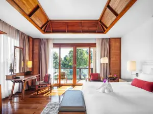 RatiLanna Riverside Spa Resort