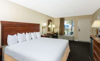 Days Inn by Wyndham Port Charlotte/Punta Gorda