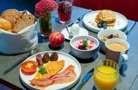 Leonardo Royal Hotel Nürnberg - breakfast