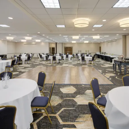 Holiday Inn CHARLOTTESVILLE-UNIV AREA by IHG