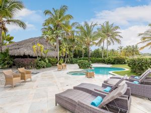 Luxury Villa with Beachfront Eden Roc
