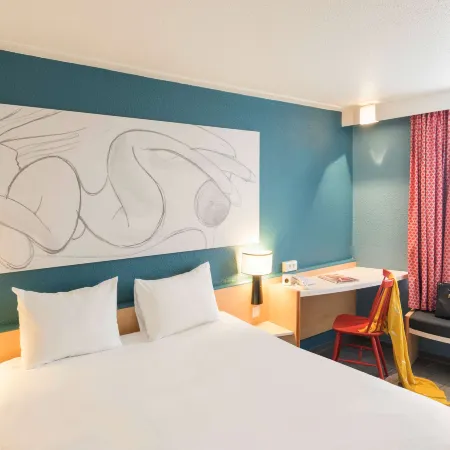 B&B HOTEL Reims Centre Erlon