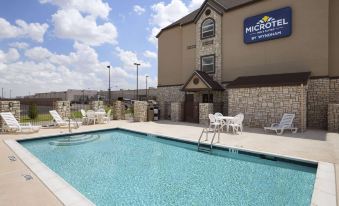 Microtel Inn & Suites by Wyndham Odessa