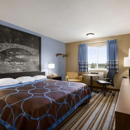 Super 8 by Wyndham Council Bluffs IA Omaha NE Area