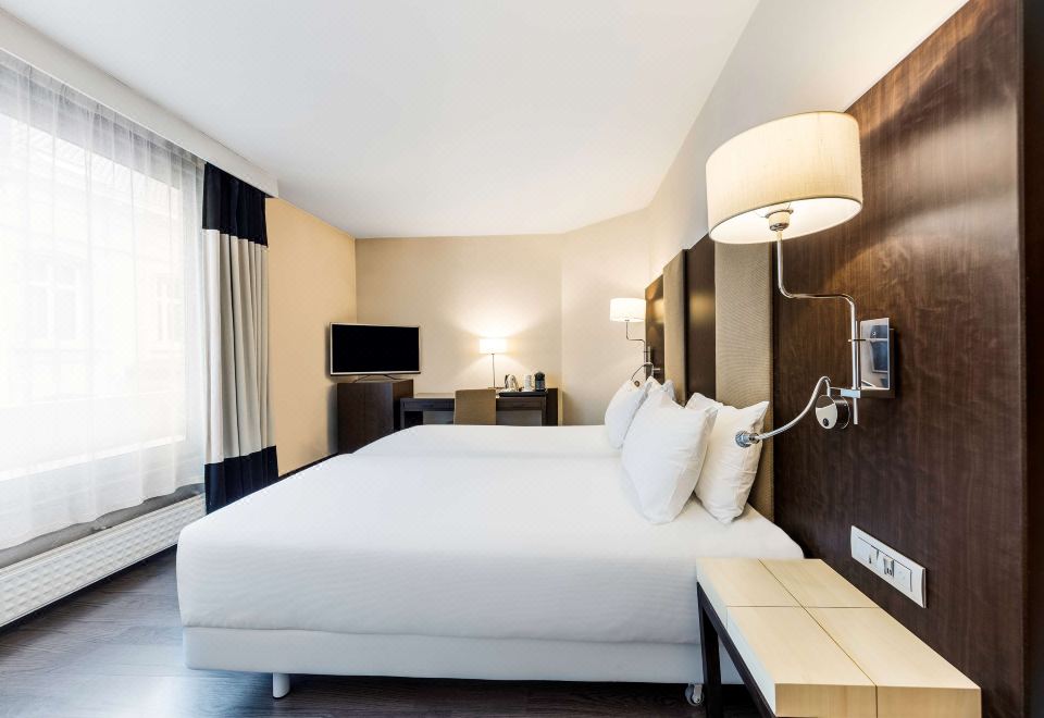 5. NH 호텔 스테..