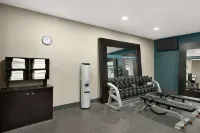 Hampton Inn & Suites Exeter - Gym