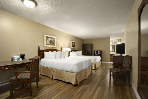 Days Inn by Wyndham Vernon