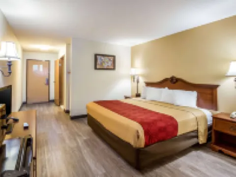 อีโคโน ลอดจ์ อินน์ แอนด์ สวีทส์ แฟร์วิว ไฮทส์ - เซนต์ หลุยส์ โรงแรมในSt. Clair County