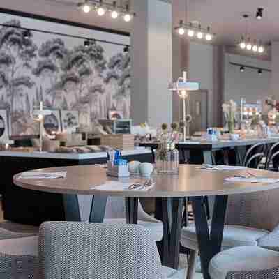 NH Lyon Airport Dining/Meeting Rooms