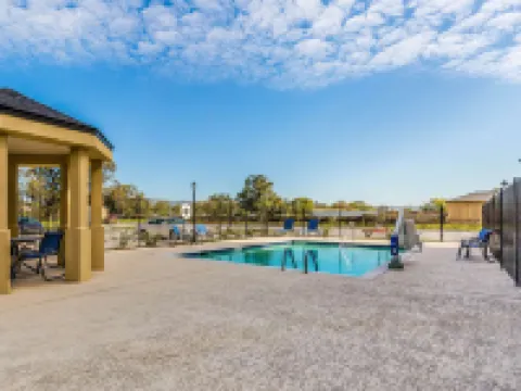 コンフォート スイーツ チャンネルビュー - ヒューストン イースト チャネルヴューのホテル