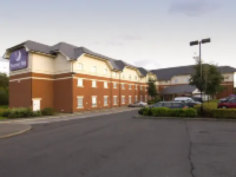 Premier Inn Warrington (M6/J21) Hotels near Warrington Central