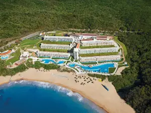 Secrets Huatulco Resort and Spa