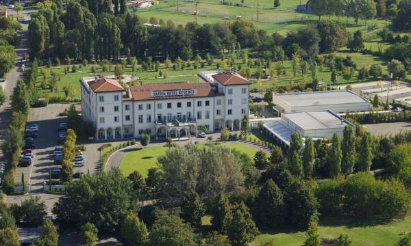 Savoia Hotel Regency