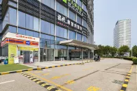 Aijing Tinghai Hostel