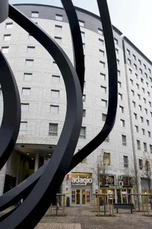 Aparthotel Adagio la Défense Esplanade