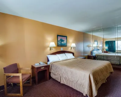 Econo Lodge Near Bluefield College Hotels in Bluefield