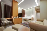 DoubleTree by Hilton Adana Hotels near Adana Muze Kompleksi