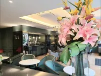The Eliott Hotel - bar