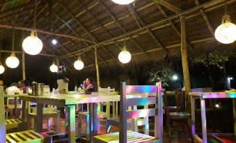 Yala Waves Beach Resort - Housity