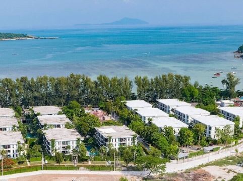 อพาร์ทเมนท์ แอท เดอะ ไทเทิ้ล บาย ลอฟตี้