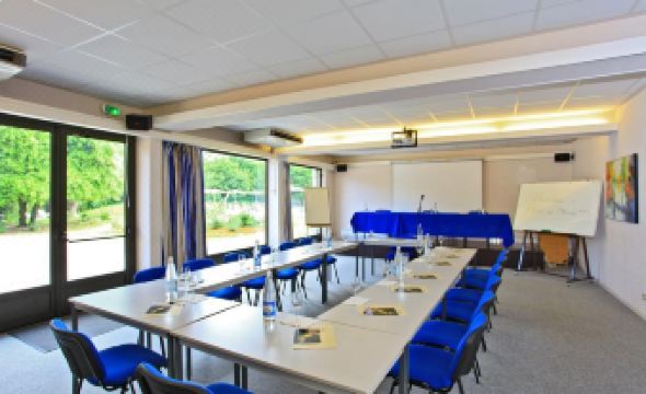 3. 호텔 레스토랑 ..