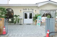 Grandparent's Home Hotel di Tha Wasukri