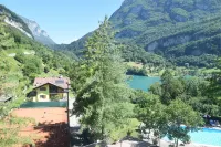 Club Hotel Tenno Hotels in Tenno