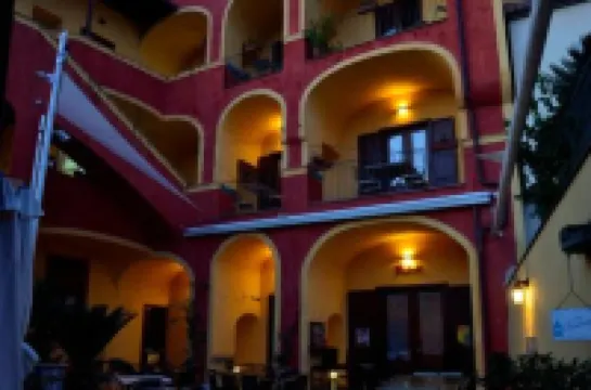 Manouche Affittacamere Osteria