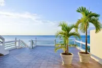 Beach House Condos, Negril - con vista mare