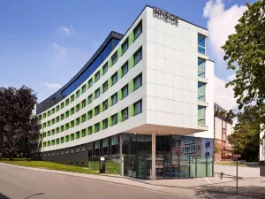 Innside by Melia Aachen