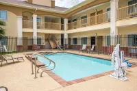 Days Inn by Wyndham Humble/Houston InterContinental Airport Hotels in Humble