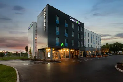 Campanile Smart Lyon Est - Eurexpo Bron Aviation Hotels in der Nähe von Auchan Lyon Porte Des Alpes