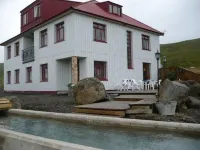 Guesthouse Storu-Laugar