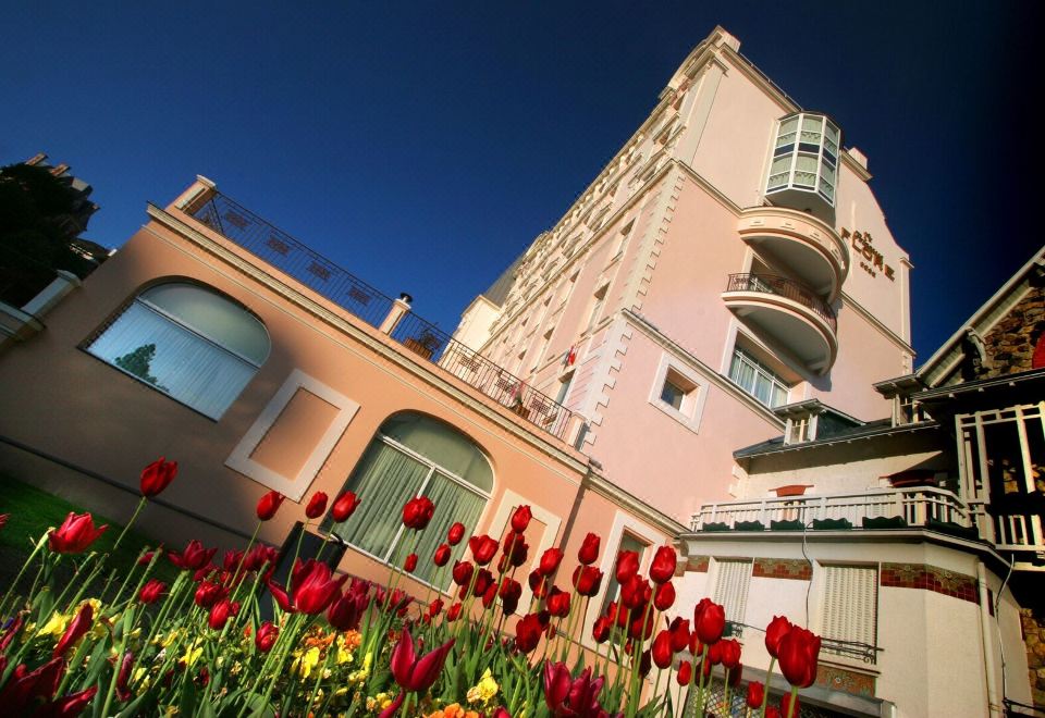 hotel overview picture