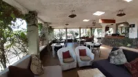 Gately Inn Entebbe - breakfast