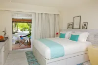 Holiday Inn Resort Kandooma Maldives - Kids Stay and Eat Free Hotels in Kandooma Fushi