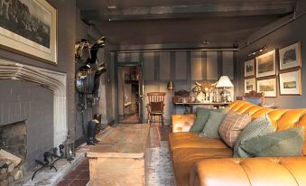 The Lygon Arms - an Iconic Luxury Hotel