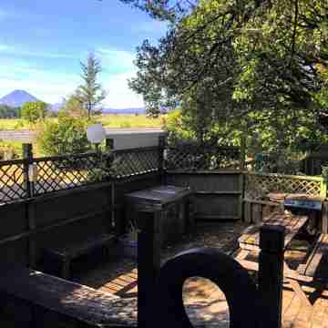 Alpine Chalets Hotel Exterior