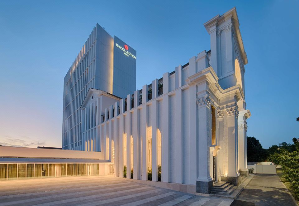 1. NH 컬렉션 밀..